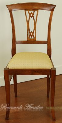 Sedia in noce per tavolo da pranzo stile classico con seduta imbottita